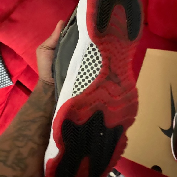 Jordan 11s - Picture 3 of 3